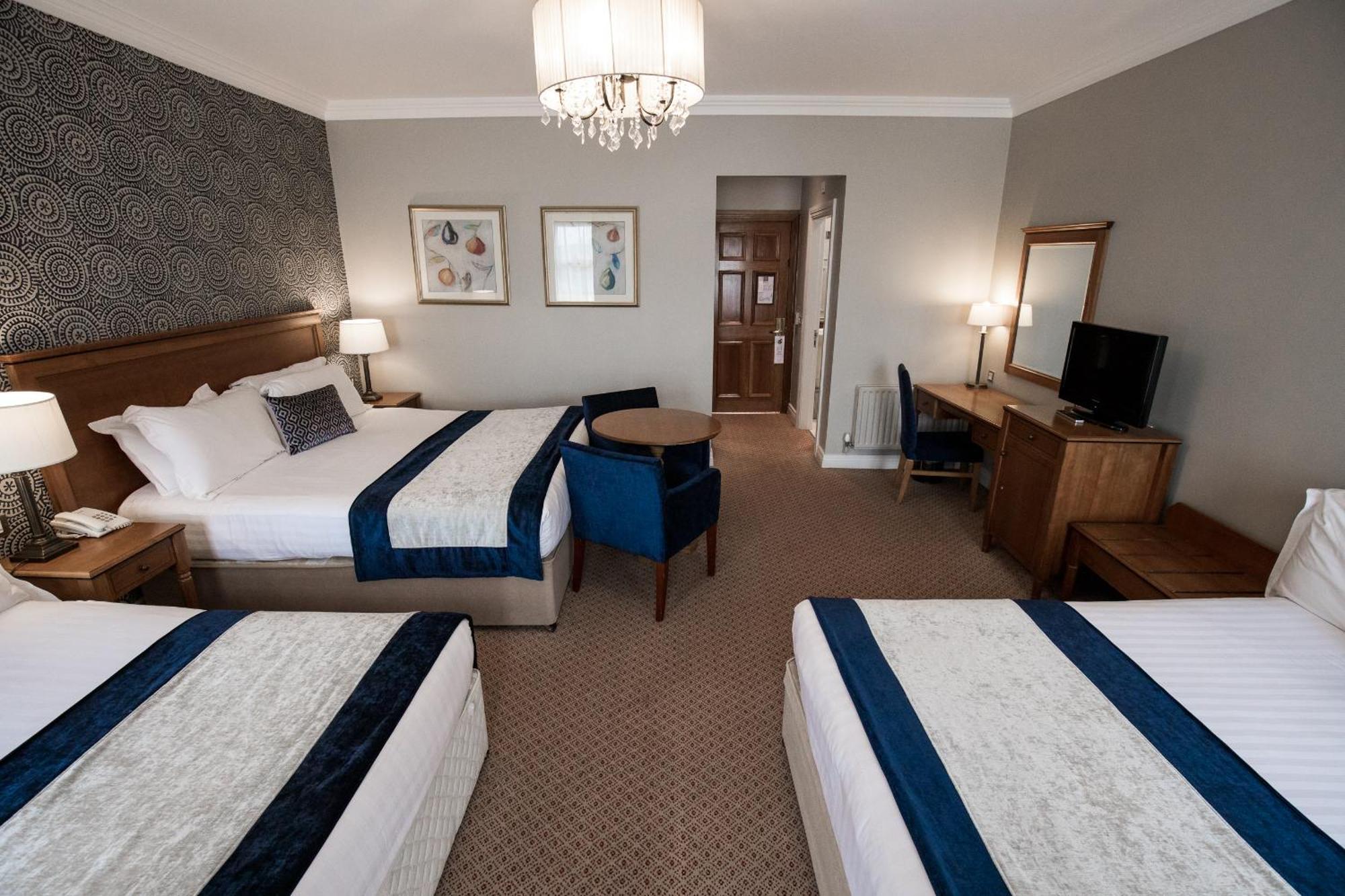 Clanard Court Hotel Athy Exterior foto